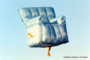 G-LAZY hot air balloon, a Lindstrand Balloons LBL Armchair. Photograph by A Gibson