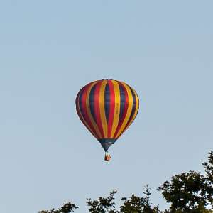 G-LIMP hot air balloon, a Cameron C-80