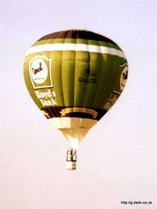 G-LLYD hot air balloon, added to the archive 27 August 2026. Photograph by G Duke