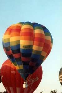 G-MOFF hot air balloon, added to the archive 27 August 2026. Photograph by Andrew Garrett
