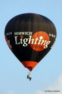 G-NLCH hot air balloon, a Lindstrand HOT AIR Balloons LBL 35A Cloudhopper. Photograph by Kevin Boon