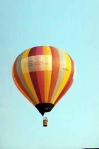 G-OBBC hot air balloon, added to the archive 27 August 2026. Photograph by Andrew Garrett