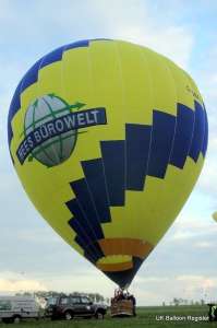 G-OBFE hot air balloon, a SKY 120-24. Photograph by Kevin Boon