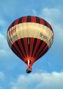 G-OBRY hot air balloon, added to the archive 27 August 2026. Photograph by Andrew Garrett
