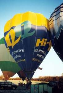 G-OBTS hot air balloon, added to the archive 27 August 2026. Photograph by Andrew Garrett