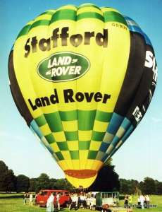 G-OBUN hot air balloon, a Cameron A-250. Photograph by Mel Kirby