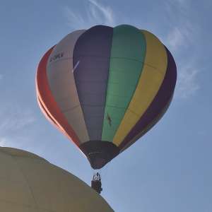 G-OHLV hot air balloon, a Vaughan L AND Vaughan H Sackville BM-65