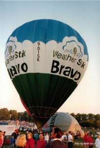 G-OISK hot air balloon, a Cameron N-90. Photograph by G Duke