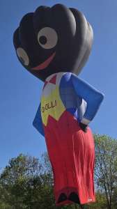 G-OLLI hot air balloon, a Cameron GOLLY-31 Special. Photograph by Dave