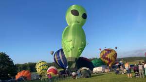 G-OMIB hot air balloon, a Diamond ALIEN-48 (CHARACTER-1), added to the archive 15 September 2026. Photograph by Cera168_