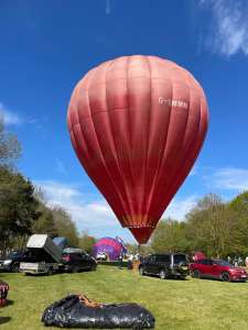 G-OMMM hot air balloon, a Thunder AND Colt Colt 90A, added to the archive 14 September 2026. Photograph by Cera168_