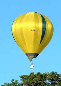 G-ONIX hot air balloon, a Cameron C-80. Photograph by Balloon Spotters Archive