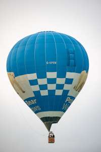 G-OPBW hot air balloon, a Cameron Z-150