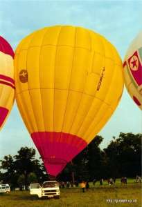 G-ORON hot air balloon, added to the archive 27 August 2026. Photograph by G Duke
