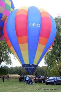 G-PICO hot air balloon, a Cameron O-31. Photograph by Alistair Ness (via Mark Stelling)