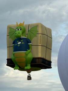 G-PNAD hot air balloon, a Lindstrand HOT AIR Balloons LBL BOX, added to the archive 15 September 2026. Photograph by jack101
