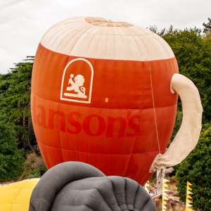 Pint hot air balloon G-PUBS, a Colt 56 Beer Glass (drink)