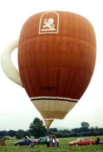 G-PUBS hot air balloon, added to the archive 27 August 2026. Photograph by Bill Teasdale