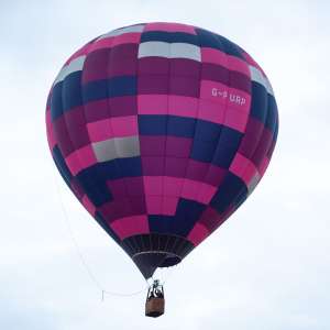 G-PURP hot air balloon, a Lindstrand HOT AIR Balloons LBL 90A. Photograph by Dave