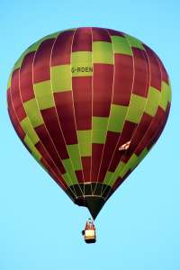 G-RDEN hot air balloon, a Cameron Z-105. Photograph by G Bann