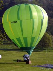 G-ROEN hot air balloon, a Cameron C-70. Photograph by Dan Whitelock