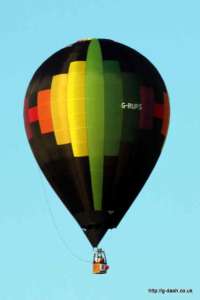 G-RUPS hot air balloon, a Cameron TR-70. Photograph by Balloon Spotters Archive