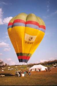 G-SCAH hot air balloon, added to the archive 27 August 2026. Photograph by Andrew Garrett