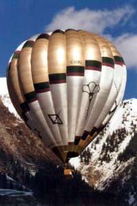 G-SCRU hot air balloon, a Cameron A-250. Photograph by Bill Teasdale