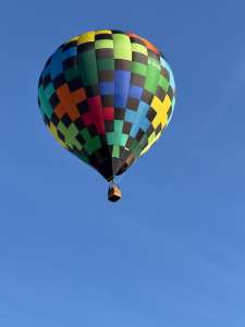 G-SHAD hot air balloon, a Cameron Z-90, added to the archive 15 September 2026. Photograph by jack101