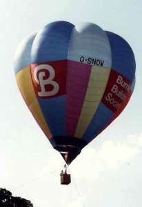 G-SNOW hot air balloon, added to the archive 27 August 2026. Photograph by Bill Teasdale