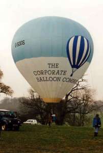 G-SOOS hot air balloon, added to the archive 27 August 2026. Photograph by Bill Teasdale