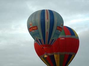 G-SORT hot air balloon, a Cameron N-90, added to the archive 7 September 2026. Photograph by Balloon Spotters Archive