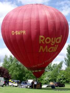 G-SWPR hot air balloon, a Cameron N-56, added to the archive 7 September 2026. Photograph by G Bann