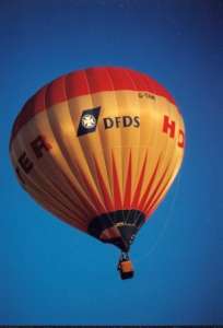 G-TANK hot air balloon, added to the archive 27 August 2026. Photograph by Andrew Garrett