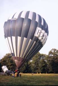 G-TEDF hot air balloon, added to the archive 27 August 2026. Photograph by Andrew Garrett