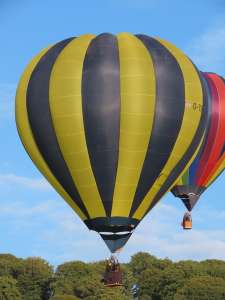 G-TKNO hot air balloon, an Ultramagic S-50. Photograph by G Bann