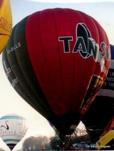G-ULLS hot air balloon, a Lindstrand Balloons LBL 90A. Photograph by G Duke