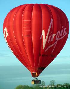 G-VBAG hot air balloon, a Cameron A-400. Photograph by Paul Whincup