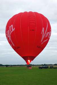 G-VBAJ hot air balloon, a Cameron A-400. Photograph by Keith Sowter