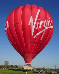G-VBAR hot air balloon, a Cameron A-400. Photograph by Bob Garnett