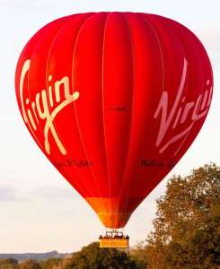 G-VBAT hot air balloon, a Cameron A-400. Photograph by Ian (amisbk196 on Flickr)