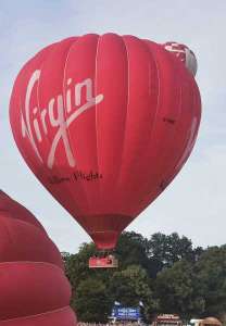 G-VBBF hot air balloon, added to the archive 27 August 2026. Photograph by Bob Garnett