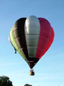 G-YVET hot air balloon, a Cameron V-90, added to the archive 7 September 2026. Photograph by Balloon Spotters Archive