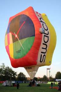 HB-BHA hot air balloon. Photograph by G Bann