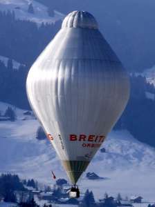 HB-QGF hot air balloon. Photograph by G Bann