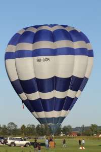 HB-QGM hot air balloon. Photograph by G Bann