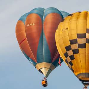 HB-QLM hot air balloon. Photograph by Dave