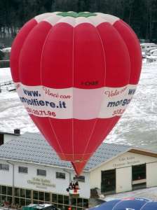 I-CHAR hot air balloon. Photograph by G Bann