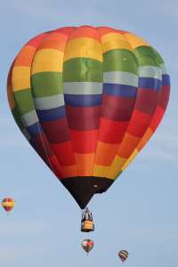 N1269P hot air balloon, added to the archive 7 September 2026. Photograph by G Bann