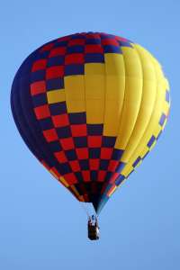 N126LB hot air balloon, added to the archive 7 September 2026. Photograph by G Bann